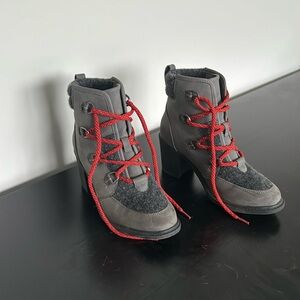 Sonoma Gray Boots with Red Laces